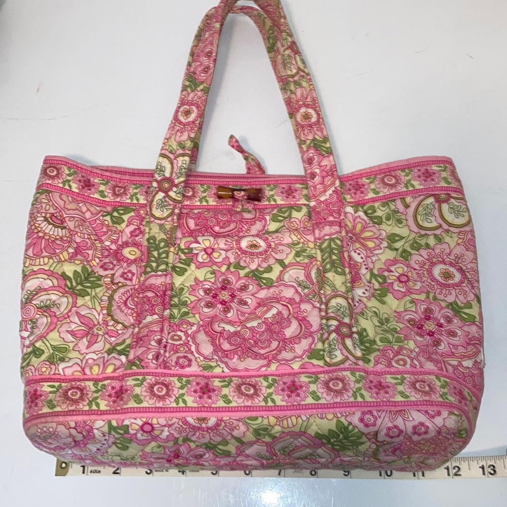 Vera Bradley tote in pinks and greens. Excellent condition, no signs of wear.